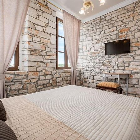 Villa Vigneri Novigrad Istria エクステリア 写真